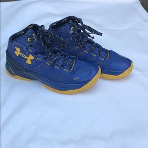 curry 2 shoes size 8
